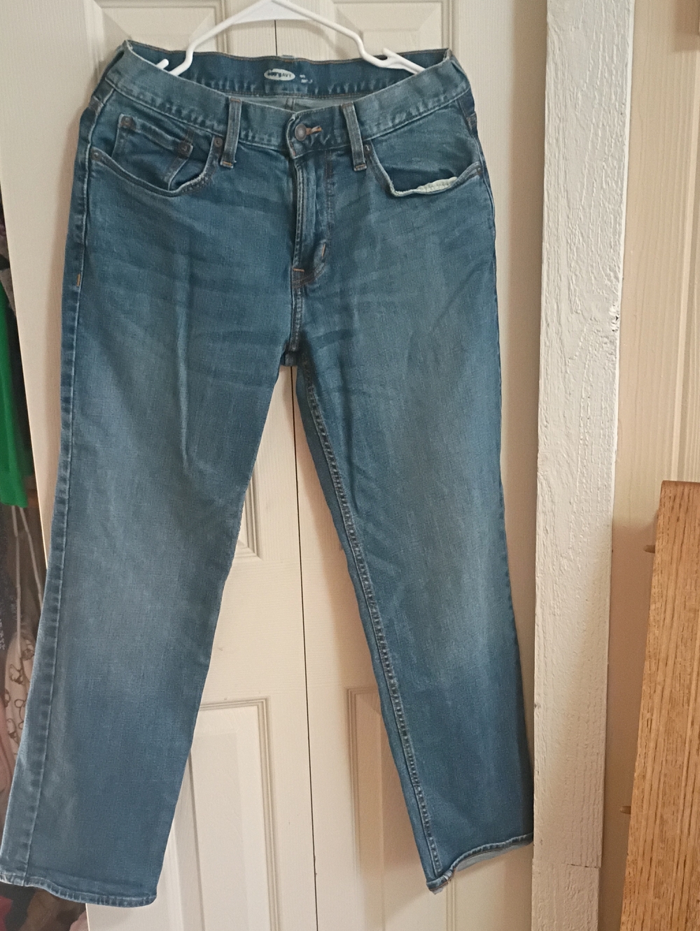 Classic Women's Blue Straight-Leg Jeans - Unbranded